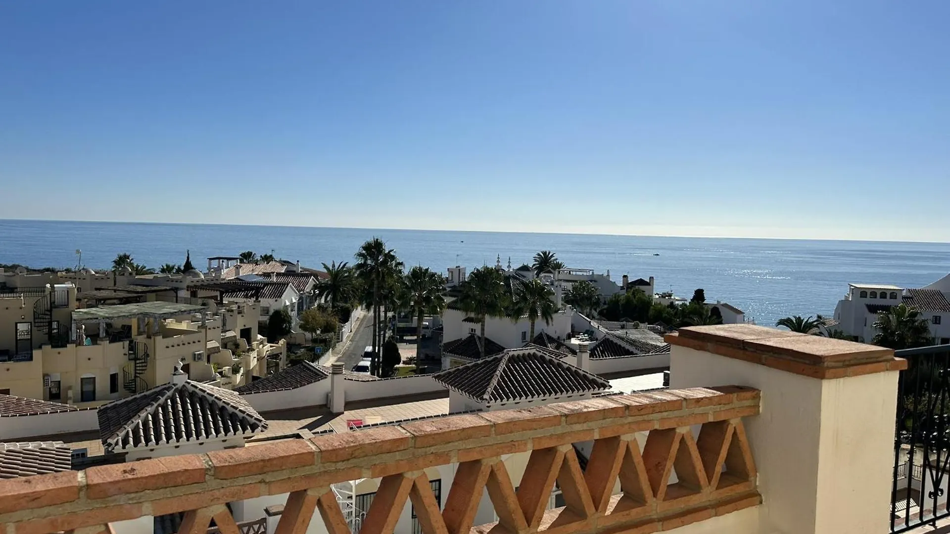 Nerja Paradise Rentals - Apt Chimenea C2D Apartment